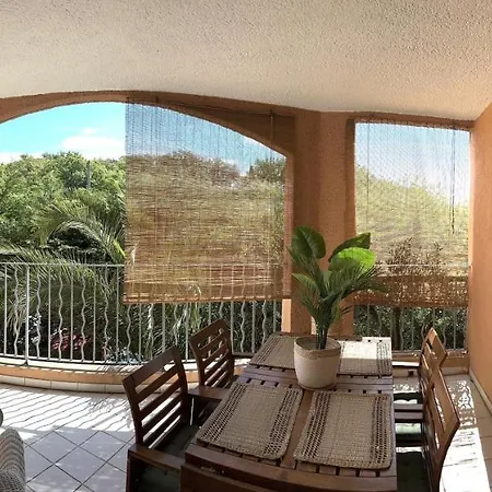 La Canopee - Avec Piscine Dans Apartment